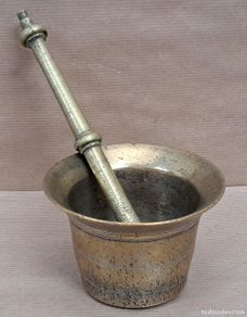 Antigüedades: Antiguo mortero de bronce, siglo XIX